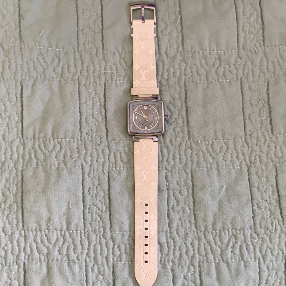 Louis Vuitton White Speedy Watch Working USED Authentic